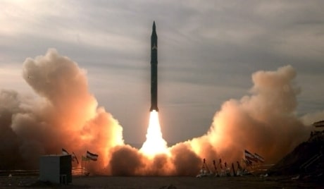 grey إيران تفتح مصنعاً لإنتاج صواريخ صياد 2 المضادة للطائرات