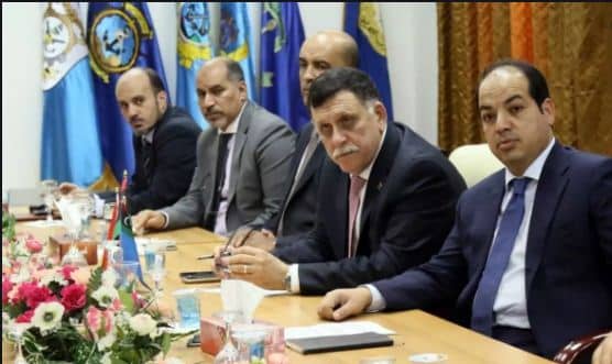 تركيا تشعل الحرب في ليبيا بإرسالها أسلحة متطورة للوفاق