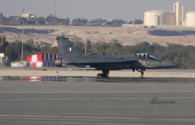 LCA-practice-sortie-at-Bahrain-Air-Show-7.jpg