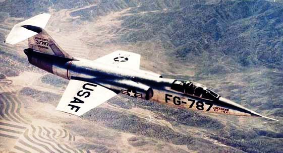 F-104%2002.jpg