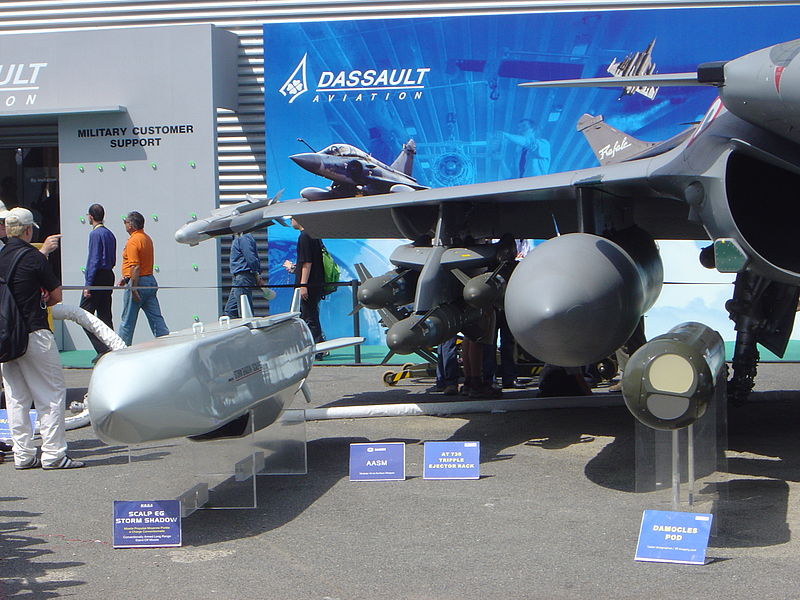 800px-Dassault_Rafale_weaponry_DSC04186.JPG
