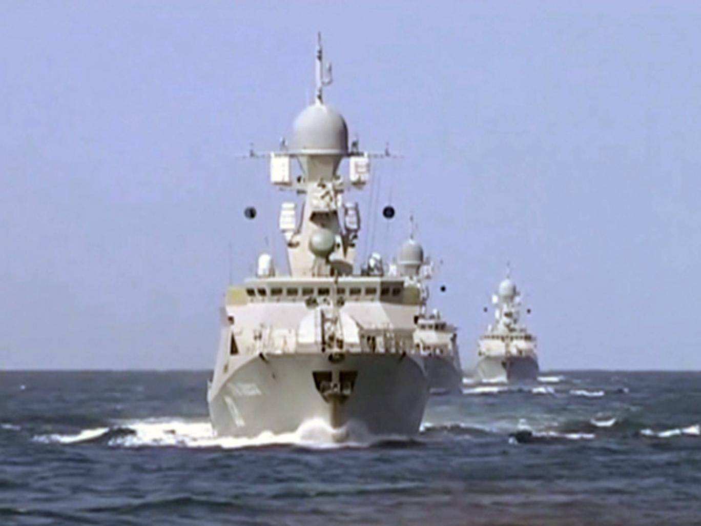 Russian-warship-3.jpg