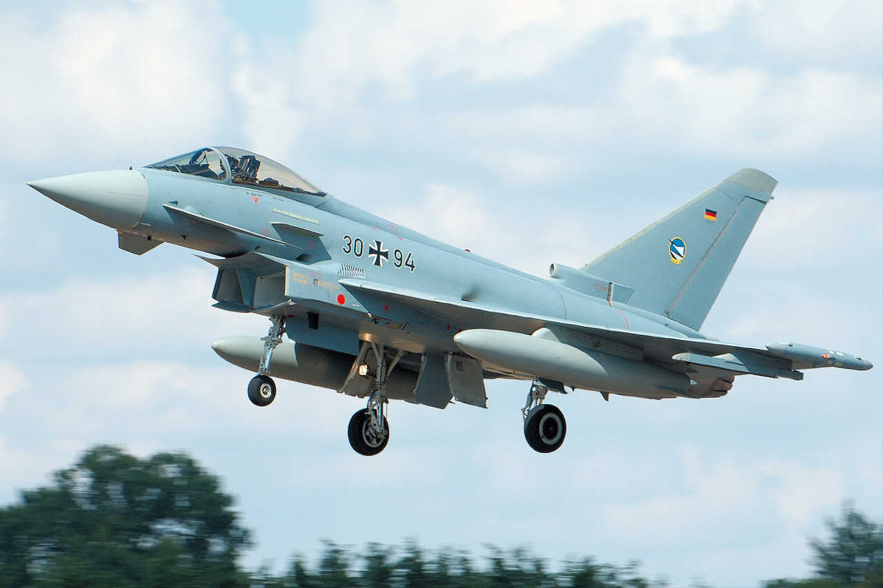 Eurofighter-Typhoon-RIAT-2018.jpg