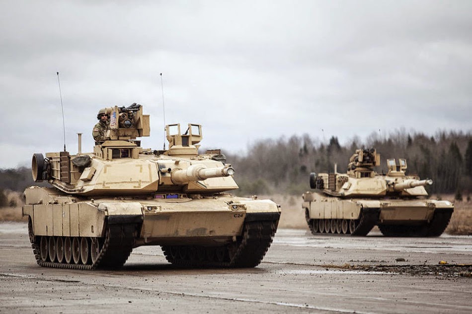American-M1A2-tanks-stationed-in-Estonia-3.jpg