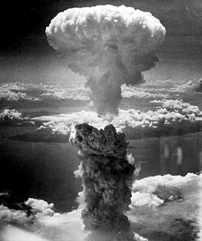 295px-Nagasakibomb.jpg