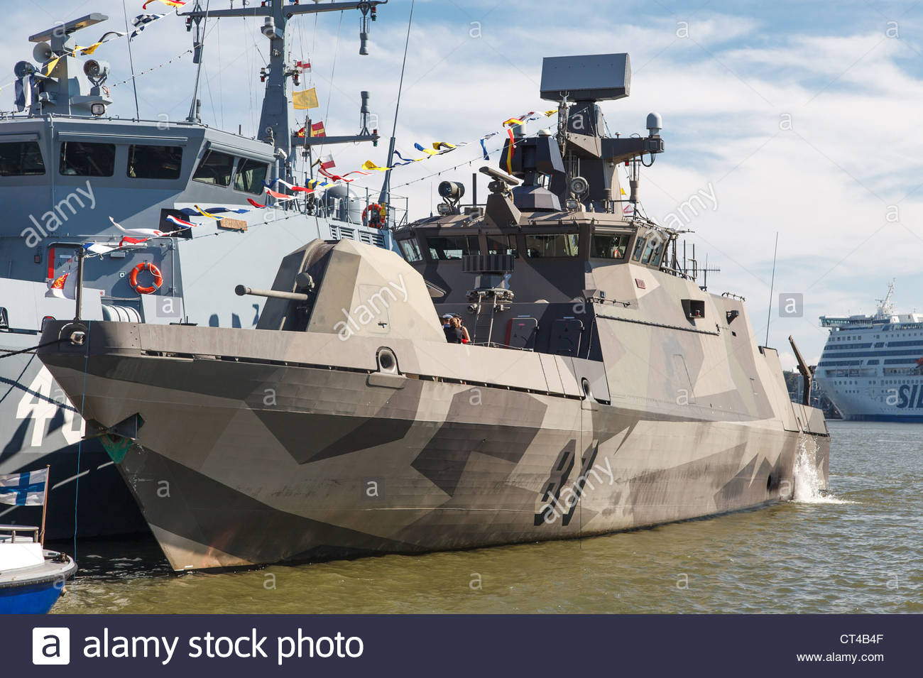 hamina-class-missile-boat-tornio-of-the-finnish-navy-CT4B4F.jpg