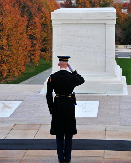 tomb-unknown-soldier-picture.jpg