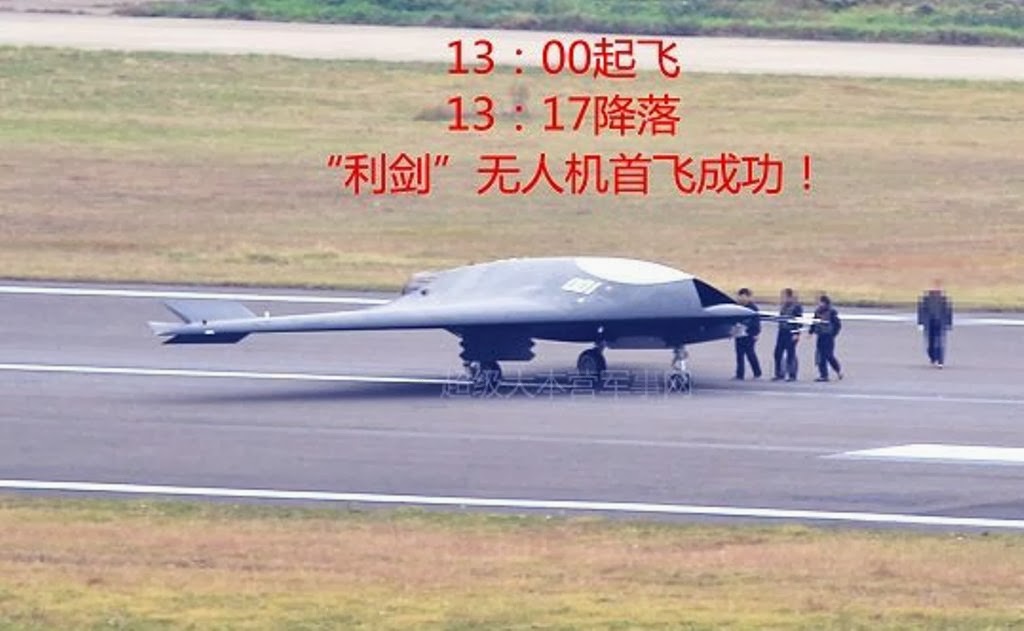 Maiden+Flight+of+Chinese+Lijian+%E2%80%9CSharp+Sword%E2%80%9D+Stealth+UCAV++(4).jpg