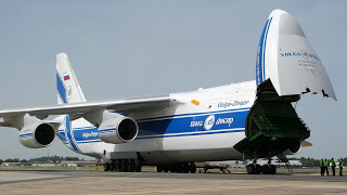 antonov_an-124_ruslan_one_of_largest_aircraft-wallpaper.jpg