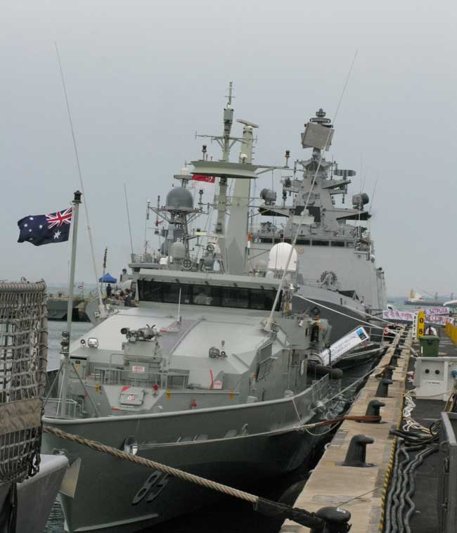 HMAS_Bathurst.jpg
