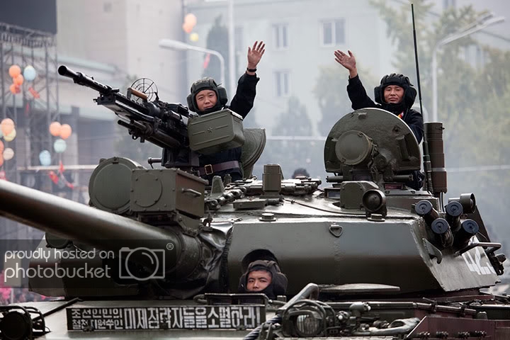 northkoreantankcrewsw02.jpg