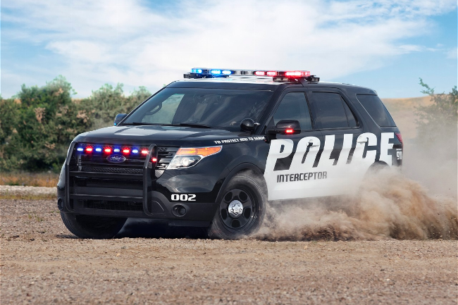 ford-police-interceptor-utility-vehicle-offers-35l-ecoboost-capable-of-365-hp.jpg