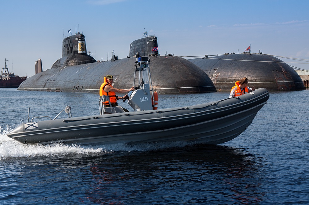 inside-giant-russian-typhoon-class-submarine-tk-17-arkhangelsk-3.jpg