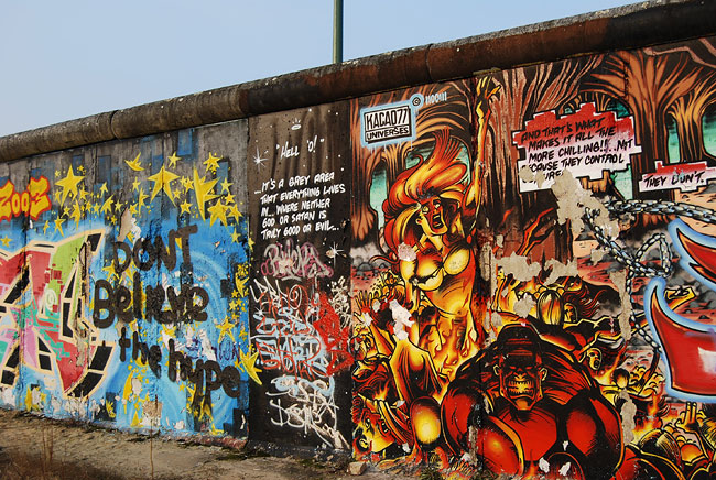 berlin-wall-lg.jpg