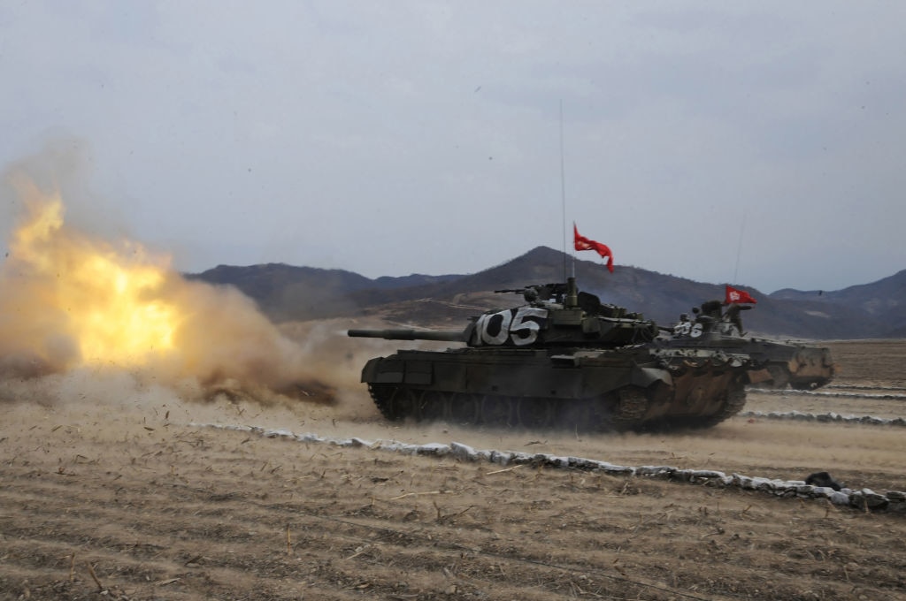 north-korea-tanks.jpg