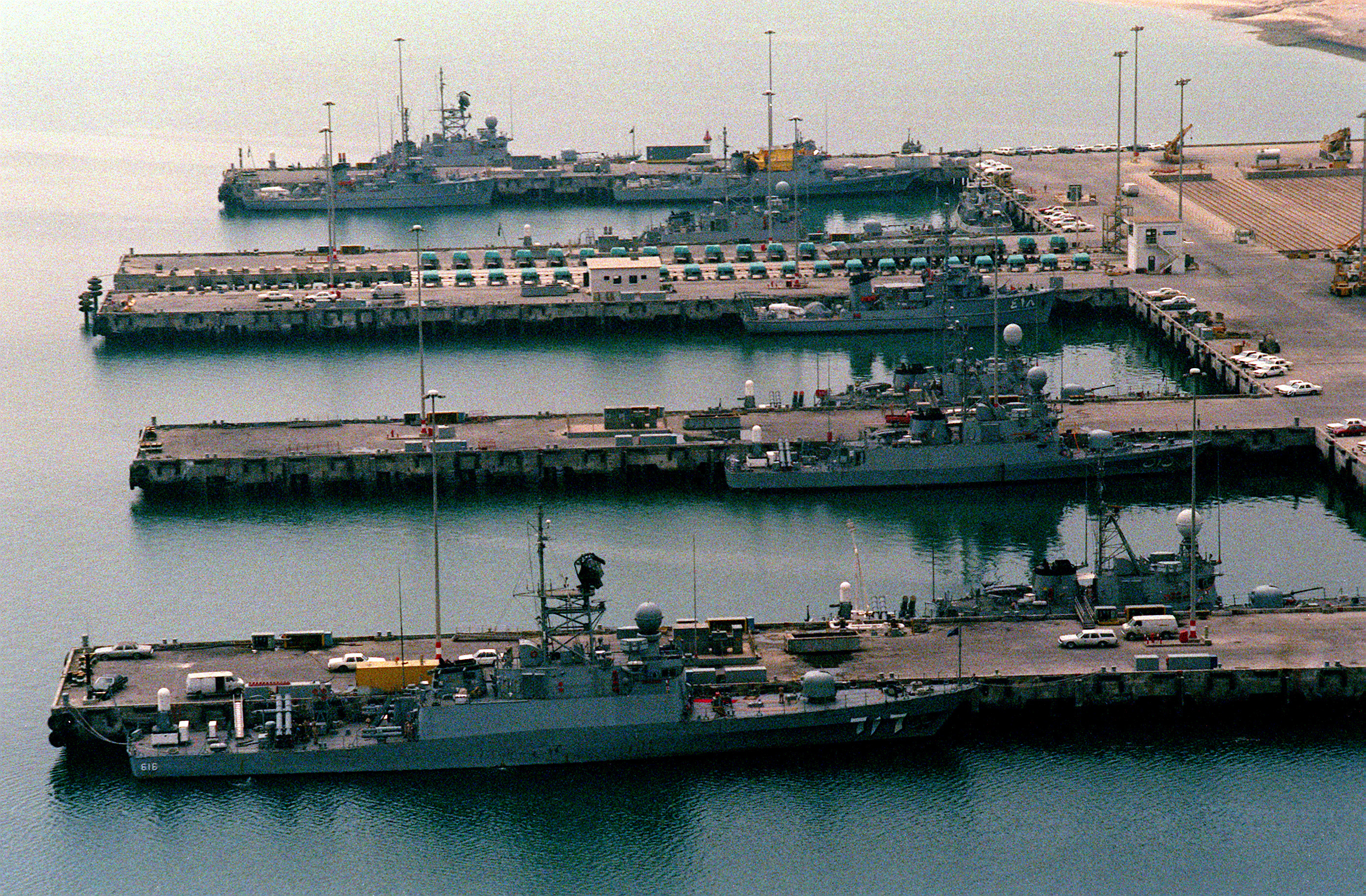 Saudi_Navy_Desert_Sheild.JPEG