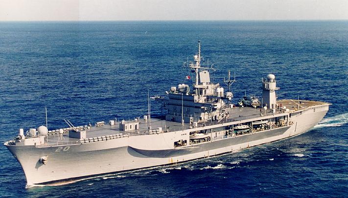 USS_Mount_Whitney%3B10012001.jpg