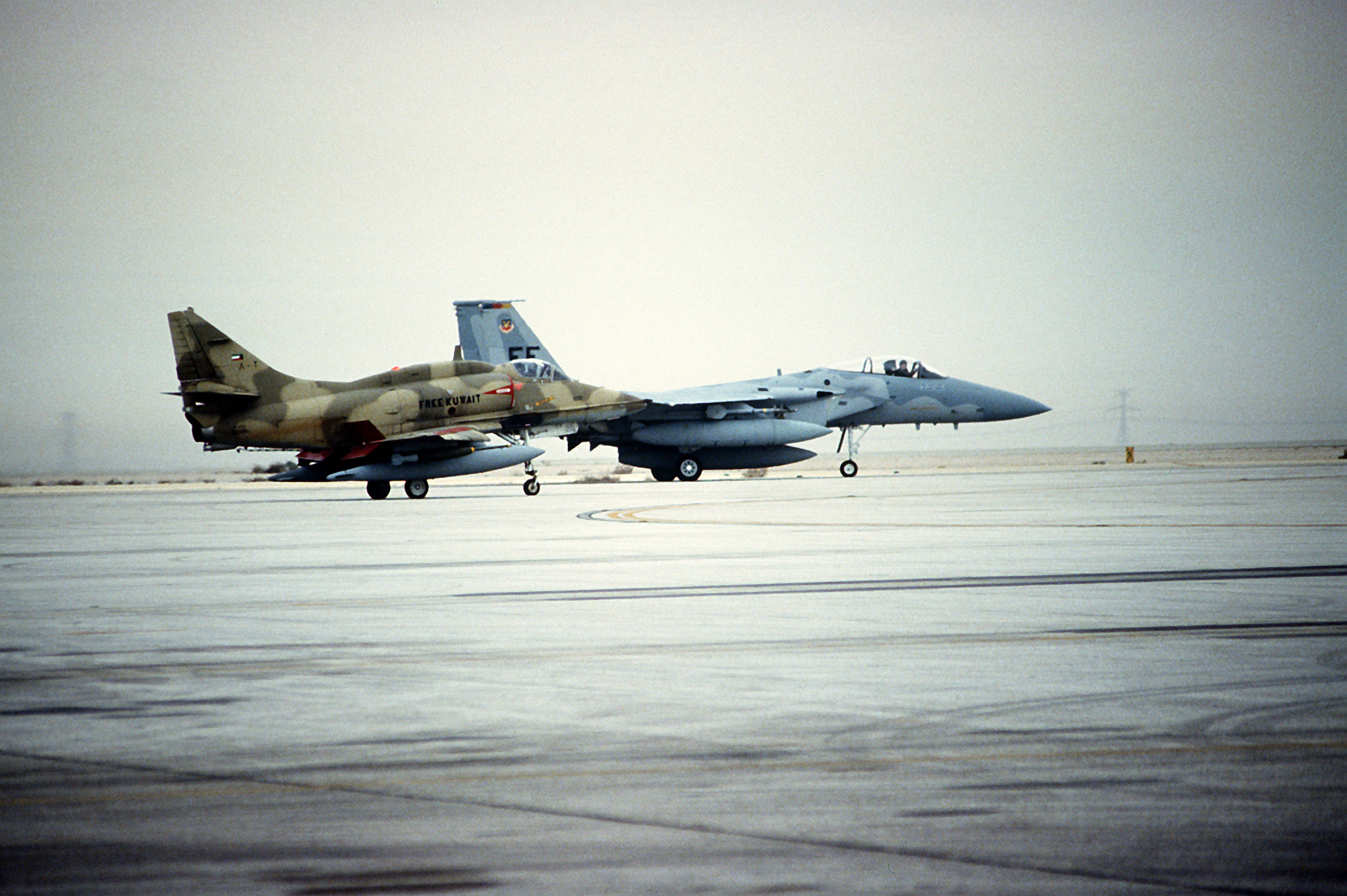 A-4KU_and_F-15C_during_Gulf_War_1991.JPEG