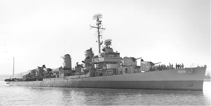 USS_Clarence_K._Bronson%3B0566805.jpg