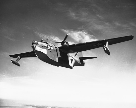 Boeing_XPBB_from_below_1943.jpg