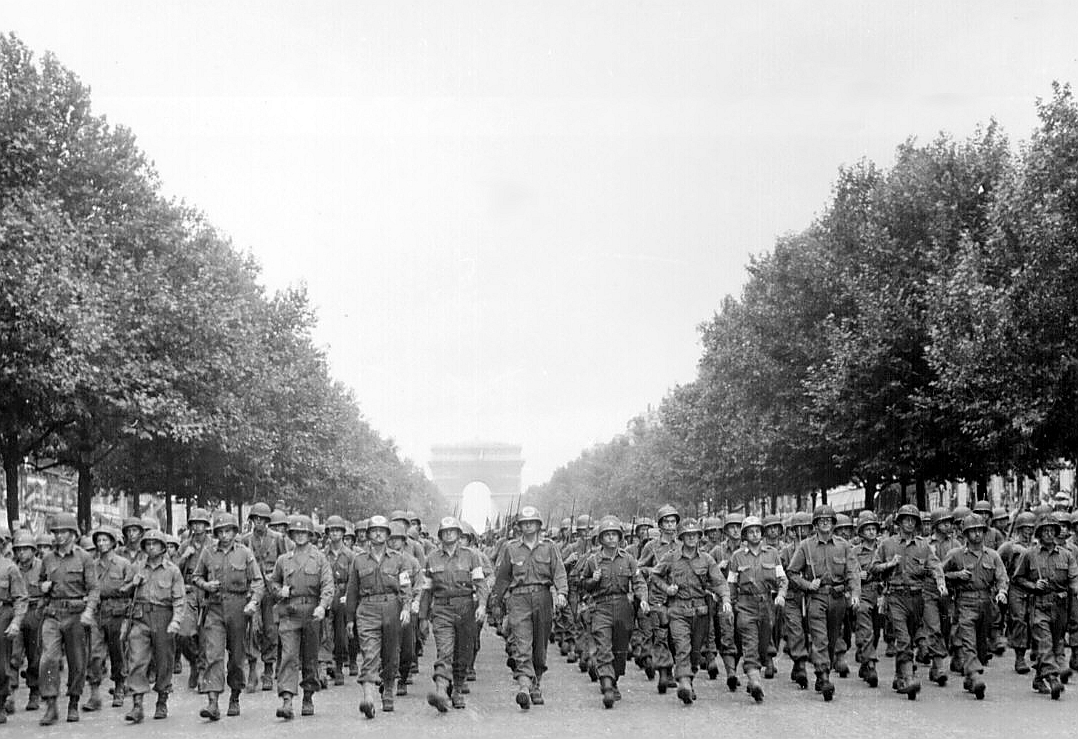 American_troops_march_down_the_Champs_Elysees_crop.jpg