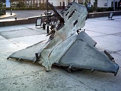 250px-Israeli_A-4_Skyhawk_Wreckage.jpg
