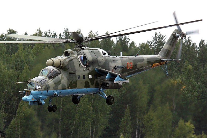800px-Russian_Air_Force_Mil_Mi-24PN_Dvurekov-6.jpg