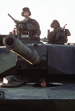 250px-M1_Abrams_1981_Gunner_and_Coax_M240.jpg