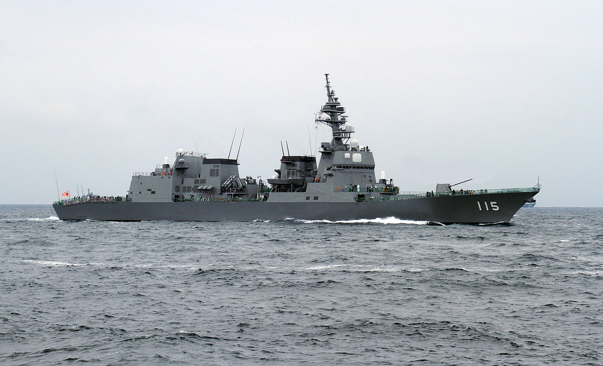1200px-JS_Akizuki_in_the_Sagami_Bay_during_the_SDF_Fleet_Review_2012%2C_-14_Oct._2012_a.jpg