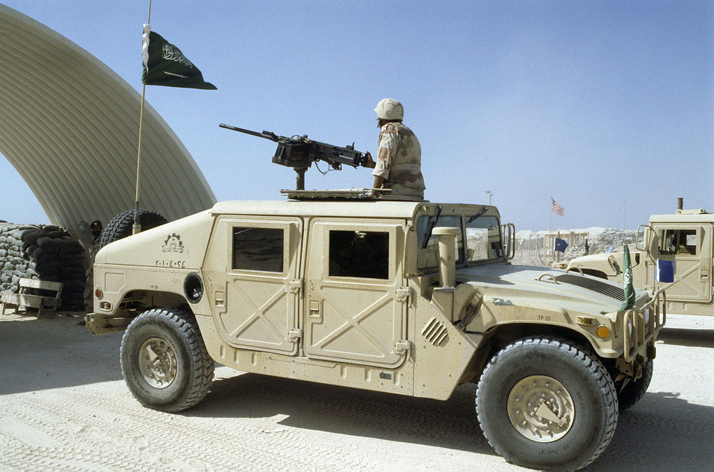 1024px-Saudi_Arabian_Humvee.jpg