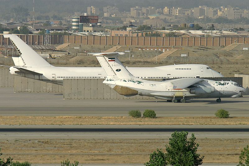 800px-Ilyushin_Il-76MD_Baghdad_1.jpg