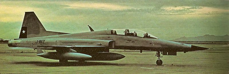 800px-Chilean_F-5F_Tiger_2.jpg