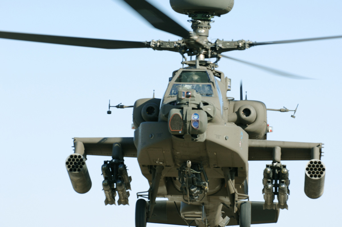Apache%20helicopter%20Saudi.jpg
