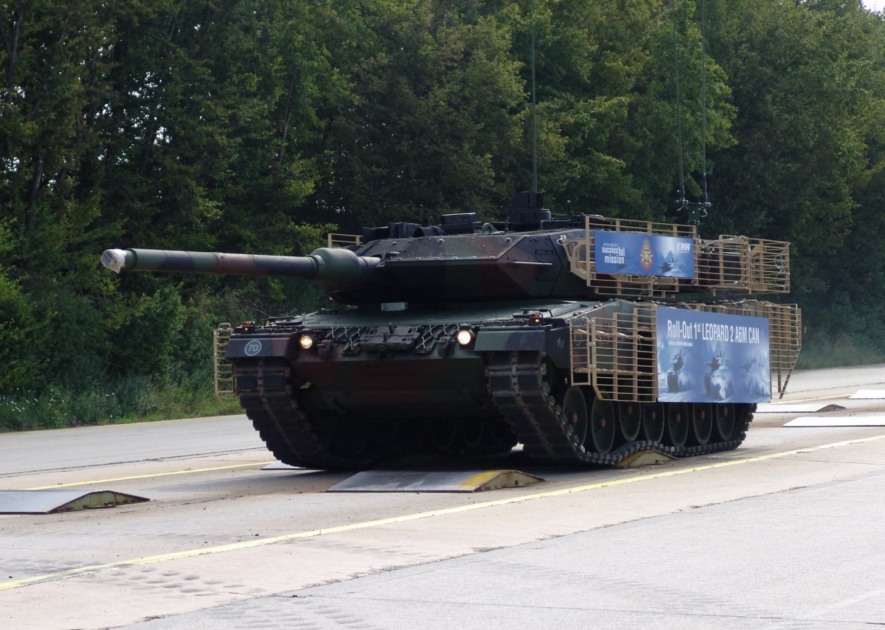 Leopard_2A6M_CAN_Canadian_Army_Kraus_Maffei_Wegmann_003_site.jpg