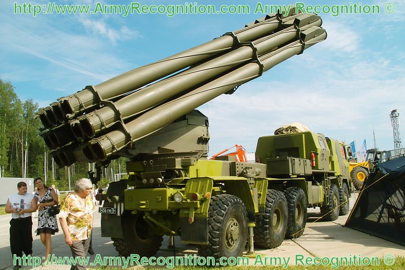 Smerch_9A52-2T_tatra_truck_multiple_rocket_launcher_system_Russia_Russian_Expo_arms_2008_002.jpg
