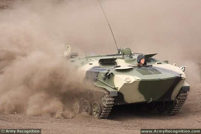 BTR-D_airborne_tracked_armourd_vehicle_personnel_carrier_Russia_Russian_army_defense_industry_18.jpg