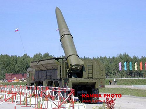 Iskander_iskander-M_SS-26_Stone_tactical_missile_system_Russia_Russian_army_012.jpg