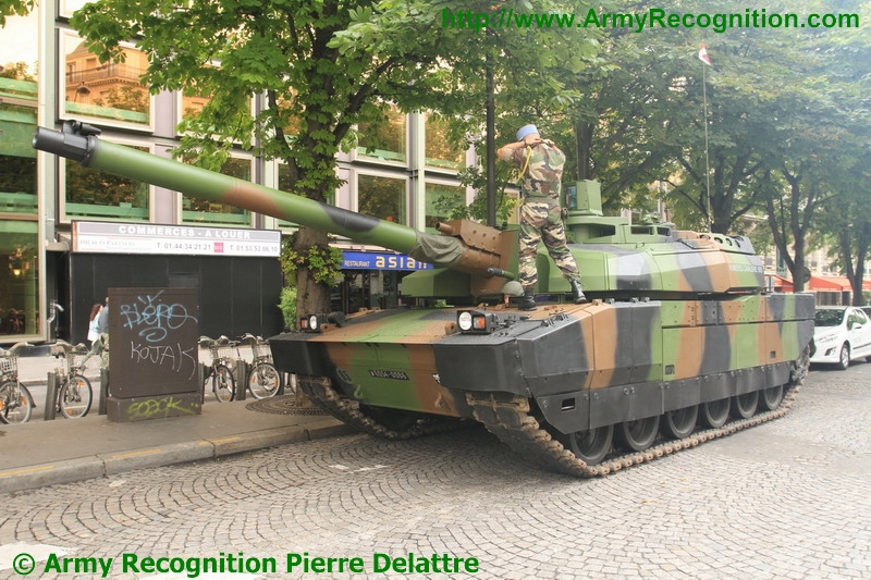 1_RCh_002_bastille_day_military_parade_French_army_14_July_2012_France_Paris.JPG