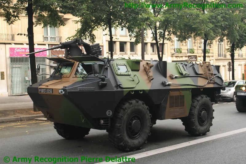 VAB_SIR_bastille_day_military_parade_French_army_14_July_2012_France_Paris.JPG