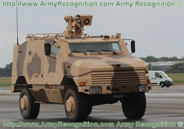 Aravis_Nexter_VBHP_high_protected_wheeled_armoured_vehicle_France_French_Army_018.jpg