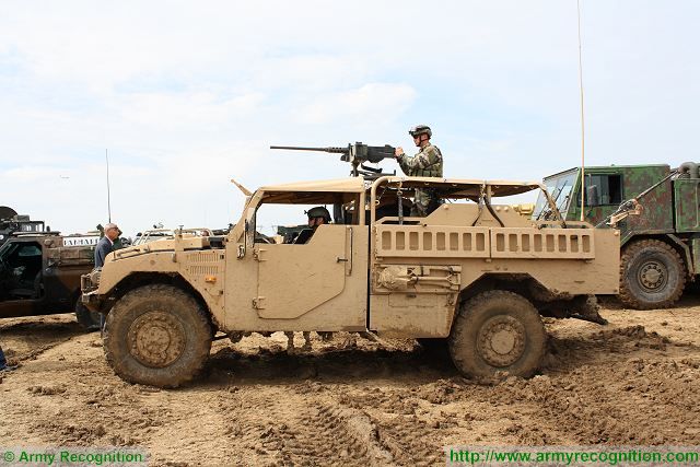 Sherpa_light_SF_Special_Forces_4x4_armoured_vehicle_Renault_Trucks_Defense_France_French_defense_industry_006.jpg