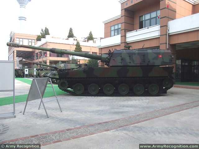 T-155_Firtina_155mm_tracked_self-propelled_howitzer_Turkey_Turkish_army_defence_industry_military_technology_008.jpg