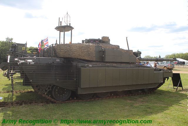 Challenger_2_TES_MBT_Megatron_main_battle_tank_United_Kingdom_British_Army_defense_industry_006.jpg