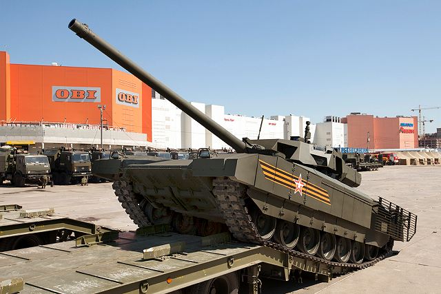 Uralvagonzavod_will_demonstrate_T-14_Armata_to_an_Egyptian_delegation_during_the_RAE_2015_640_001.jpg