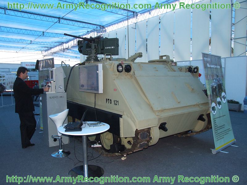 Mini_samson_remote_controlled_weapon_station_Rafael_Israeli_rcws_army_SITDEF_2009_defence_exhibition_Lima_Peru_001.jpg