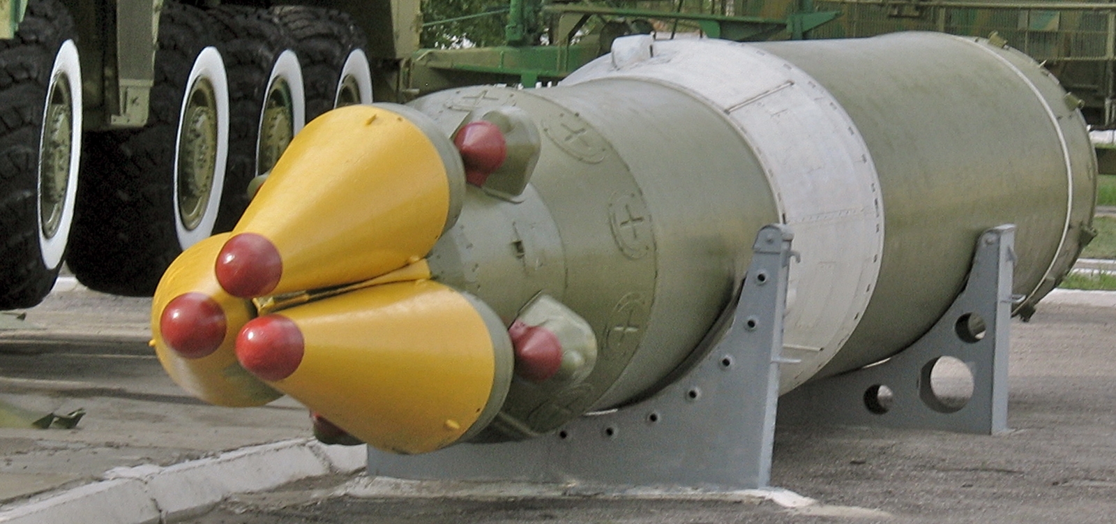 RSD-10-Pionier-SS-20-Saber-Kapustin-Yar-2011-1.jpg
