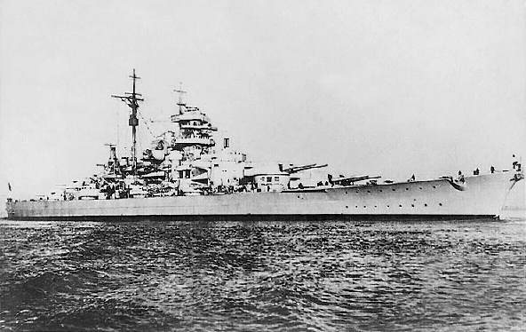 battleship_bismarck_08_194028.jpg