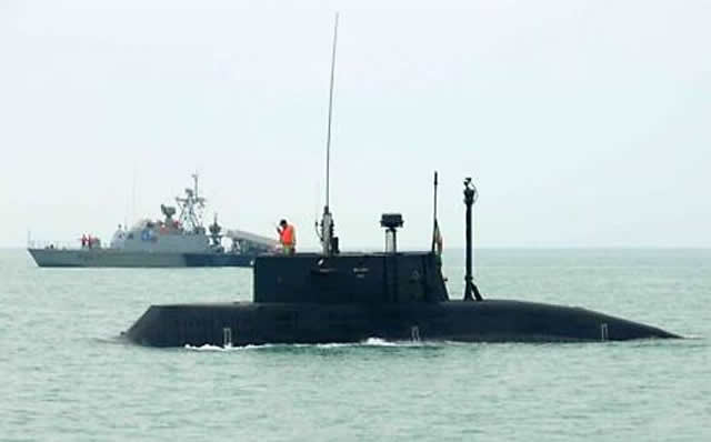 Iran_midget_submarine_nahang_top.jpg