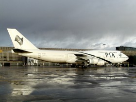 b747-367-ap-bfu-pakistan-international-airlines-pia-pk-manchester-man-egcc.jpg