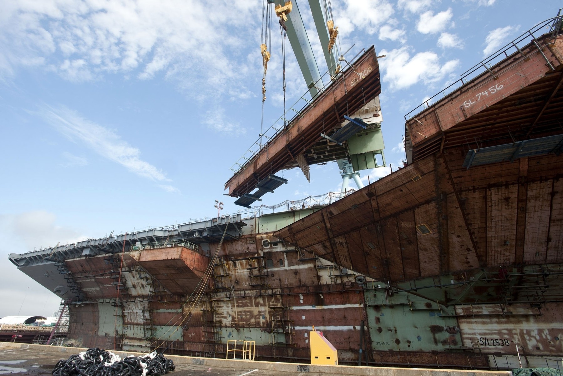 cvn-78 uss gerald r. ford aircraft carrier us navy newport news shipbuilding 2013 08